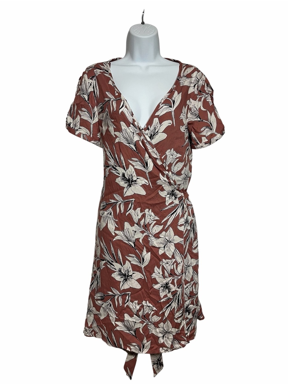 NWT Roxy Mauve Floral Wrap Dress Lilys Size 10 Beach Summer Casual Coverup Boho